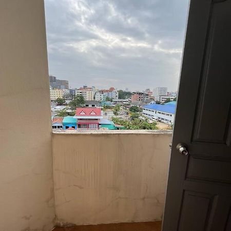 Rooftop Room In We Residence Pattaya Dış mekan fotoğraf