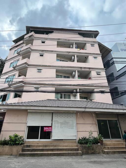 Rooftop Room In We Residence Pattaya Dış mekan fotoğraf